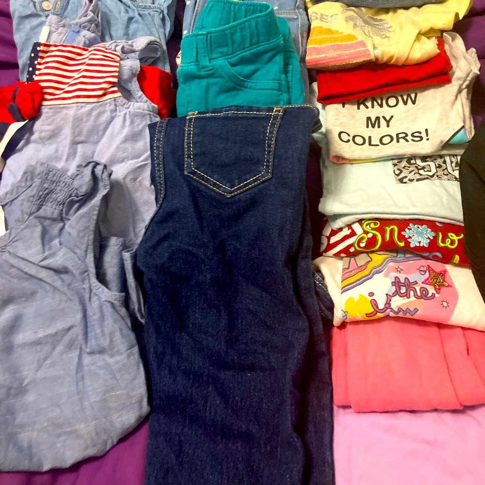 Bundle of girls clothes 3T-4T